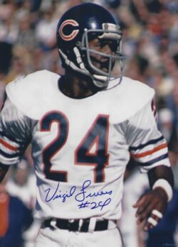 Autographed VIRGIL LIVERS 8X10 Chicago Bears Photo