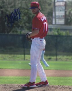 Autographed GRIFF MCGARRY 8X10 Philadelphia Phillies Photo