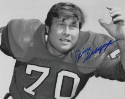 Autographed JIM SKAGGS 8X10 Philadelphia Eagles Photo