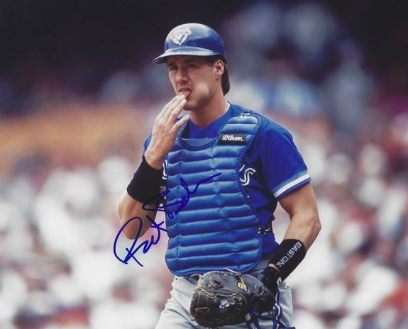 AUTOGRAPHED PAT BORDERS 8x10 Toronto Blue Jays photo