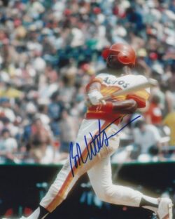 AUTOGRAPHED BOB WATSON 8x10 Houston Astros Photo