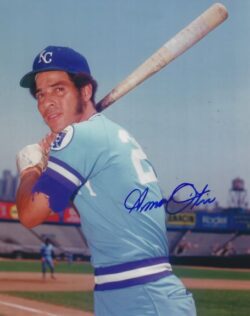 AUTOGRAPHED AMOS OTIS 8x10 Kansas City Royals Photo