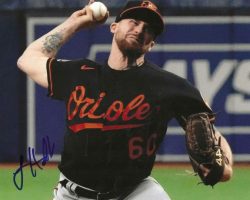 Autographed LOUIS HEAD 8X10 Baltimore Orioles photo