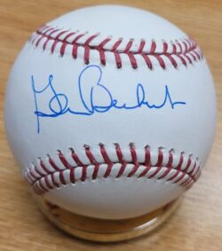 Autographed GLENN BECKERT Official Major League Baseball