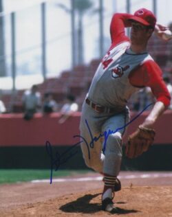 AUTOGRAPHED STEVE HARGAN 8X10 Cleveland Indians Photo
