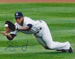 AUTOGRAPHED ANDRUW JONES 8X10 New York Yankees photo