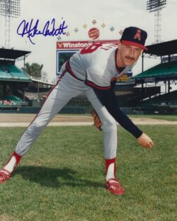 AUTOGRAPHED MIKE WITT 8X10 California Angels Photo