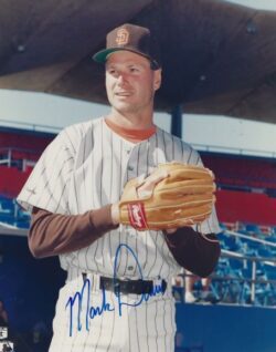 AUTOGRAPHED MARK DAVIS 8X10 San Diego Padres photo
