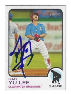 Autographed HAO YU LEE Clearwater Threshers 2022 Topps Heritage Minors Card #195