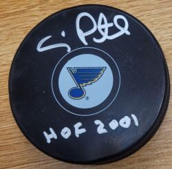 Autographed CRAIG PATRICK "HOF 2001" St. Louis Blues Hockey Puck