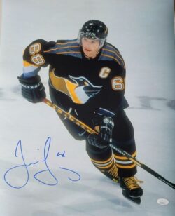 Autographed Jaromir Jagr 16X20 Pittsburgh Penguins Photo with JSA COA