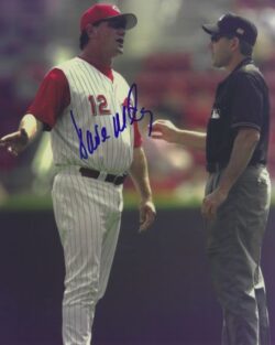 AUTOGRAPHED DAVE MILEY 8x10 Cincinnati Reds Photo