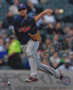 AUTOGRAPHED LONNIE CHISENHALL 8X10 Cleveland Indians Photo