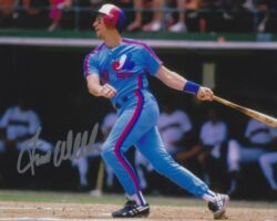 AUTOGRAPHED  TIM WALLACH 8x10 Montreal Expos Photo