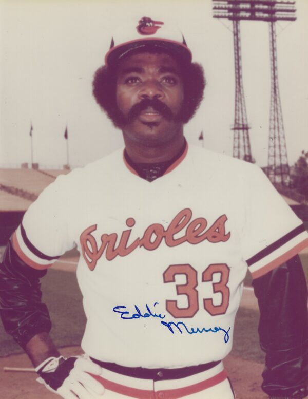Autographed  EDDIE MURRAY 8x10 Baltimore Orioles Photo