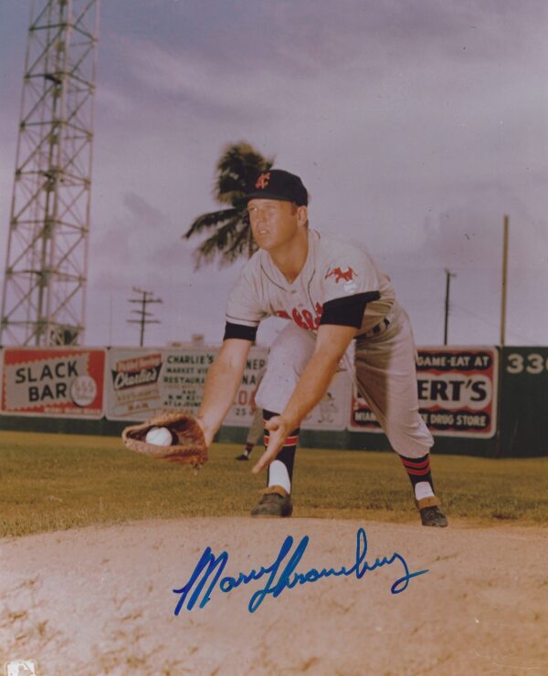 AUTOGRAPHED MARV THRONEBERRY 8X10 Kansas City A's Photo