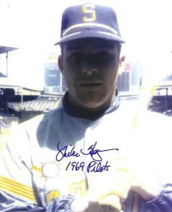 AUTOGRAPHED MIKE HEGAN 8x10 Seattle Pilots Photo