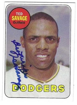 Autographed TED SAVAGE Los Angeles Dodgers 1969 Topps Card
