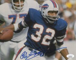 Autographed O.J. SIMPSON 8X10 Buffalo Bills Photo JSA