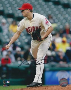 AUTOGRAPHED VINNIE PESTANO 8X10 Cleveland Indians Photo