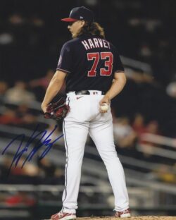 AUTOGRAPHED HUNTER HARVEY 8X10 Washington Nationals photo