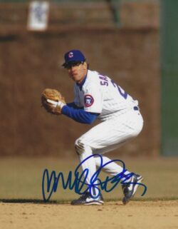 Autographed RYNE SANDBERG 8X10 Chicago Cubs photo