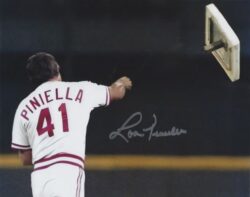 AUTOGRAPHED LOU PINIELLA 8X10 Cincinnati Reds Photo