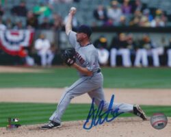 AUTOGRAPHED SCOTT ATCHISON 8X10 Cleveland Indians photo