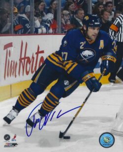 Autographed TEPPO NUMMINEN 8x10 Buffalo Sabres Photo