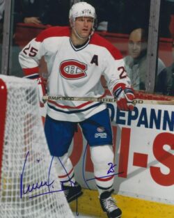 Autographed VINCENT DAMPHOUSSE 8X10 Montreal Canadiens photo