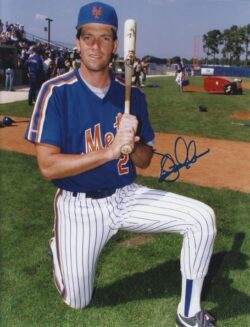 AUTOGRAPHED DAVE MAGADAN 8x10 New York Mets photo