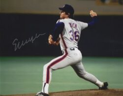 AUTOGRAPHED ED LYNCH 8X10 New York Mets Photo