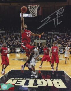Autographed EVAN TURNER 8x10 Ohio State Buckeyes photo