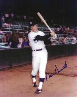 AUTOGRAPHED MIKE HEATH 8x10 New York Yankees Photo