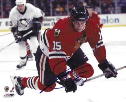 Autographed TUOMO RUUTU 8X10 Chicago Blackhawks Photo