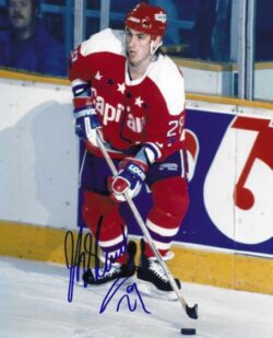 Autographed JOHN SLANEY 8X10 Washington Capitals Photo
