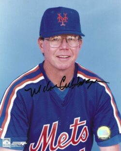AUTOGRAPHED MIKE CUBBAGE 8X10 New York Mets photo