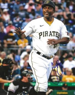 AUTOGRAPHED TARRICK BROCK  Pittsburgh Pirates 8x10 Photo
