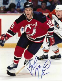 Autographed KEN DANEYKO 8X10 New Jersey Devils Photo - Main Line Autographs