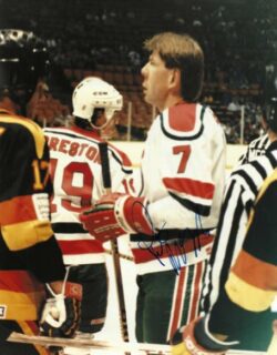 Autographed PETER MCNAB 8X10 New Jersey Devils Photo