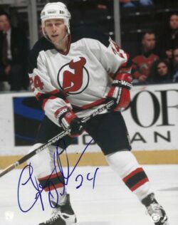 Autographed KEN DANEYKO 8X10 New Jersey Devils Photo - Main Line Autographs