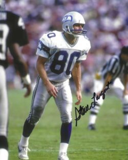 Autographed STEVE LARGENT HOF 8X10 Seattle Seahawks photo