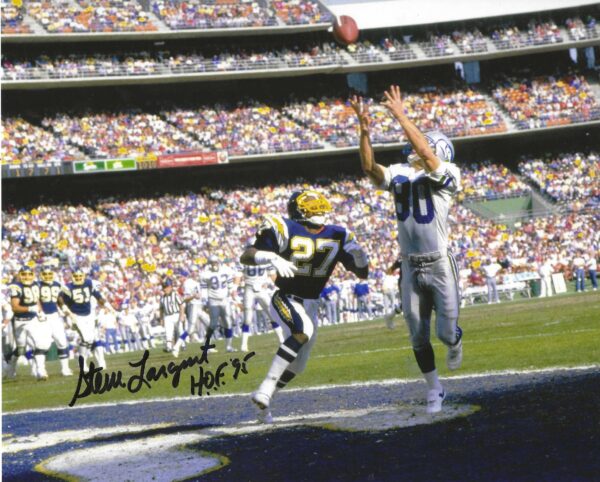 Autographed STEVE LARGENT SEATTLE SEAHAWKS 8x10 photo