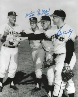AUTOGRAPHED DON LEE, ELI GRBA, & BOB TURLEY 8X10 Photo
