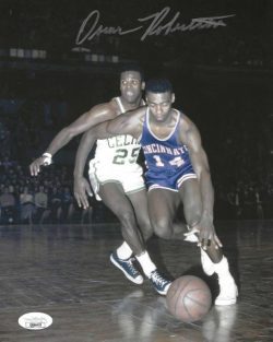 Autographed OSCAR ROBERTSON 8X10 CINCINNATI ROYALS photo JSA