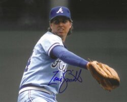 AUTOGRAPHED ZANE SMITH 8X10 Atlanta Braves photo