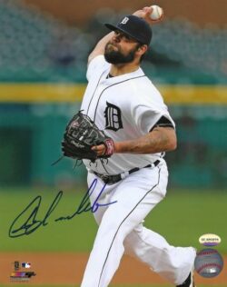 AUTOGRAPHED JOBA CHAMBERLAIN 8x10 Detroit Tigers Photo