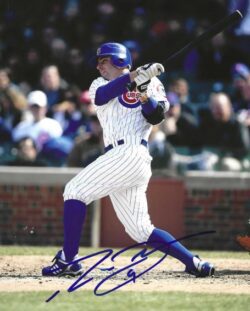 Autographed REED JOHNSON 8x10 Chicago Cubs Photo