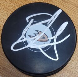 Autographed RYAN GETZLAF Anaheim Ducks Hockey Puck