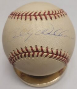Autographed BILLY WILLIAMS Official National League Baseball